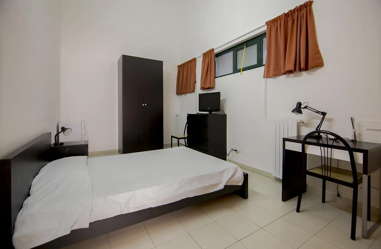 La Cordata Accommodation - Brodolini 24 Cinisello Balsamo Aparthotel